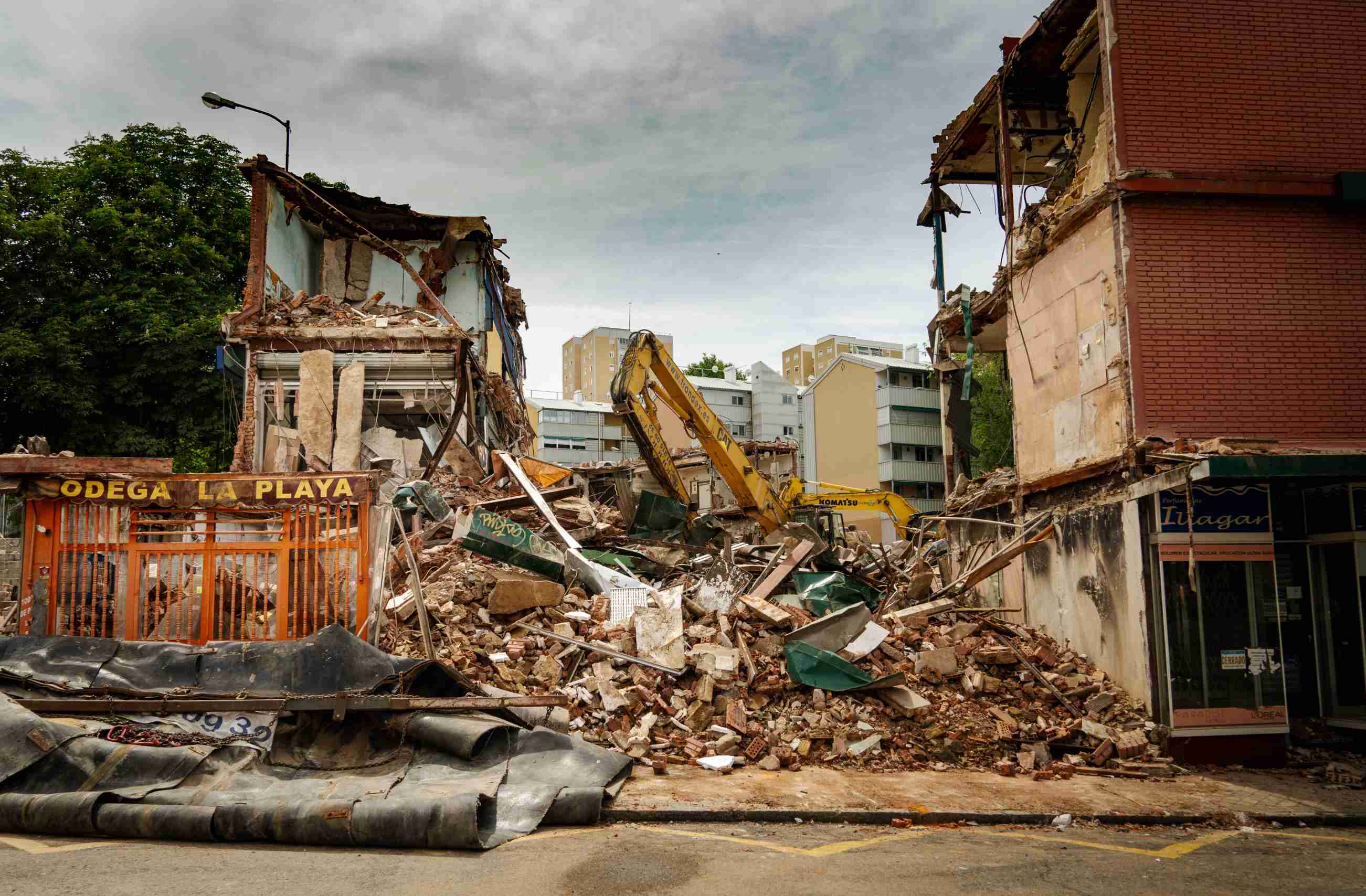 house destroyed by tornado